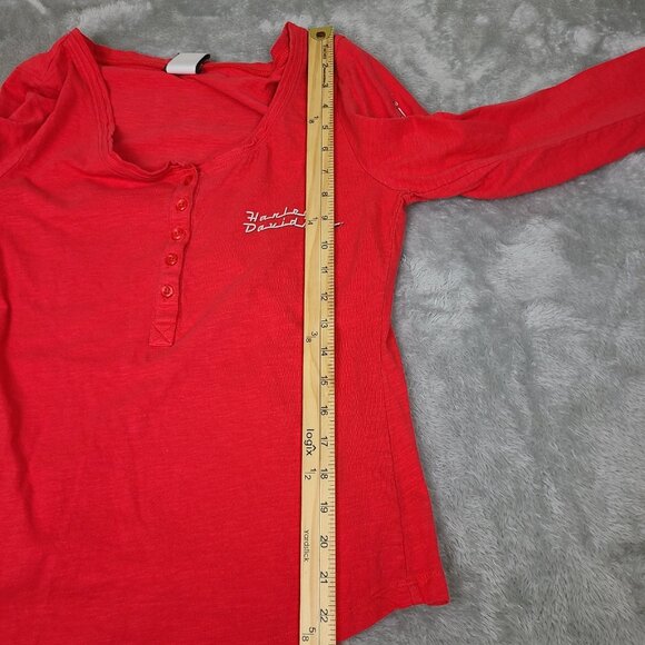 Harley Davidson Women's Size Medium Long Sleeve Shirt Red Des Moines Iowa Harley - Picture 11 of 11